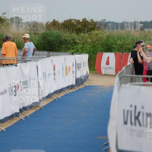 22.06.2025 - Viking Triathlon Yannick Fuchs http://msf.ph/oto/8080703 22.06.2025 17:01:14 Ziel  meine-sportfotos.de