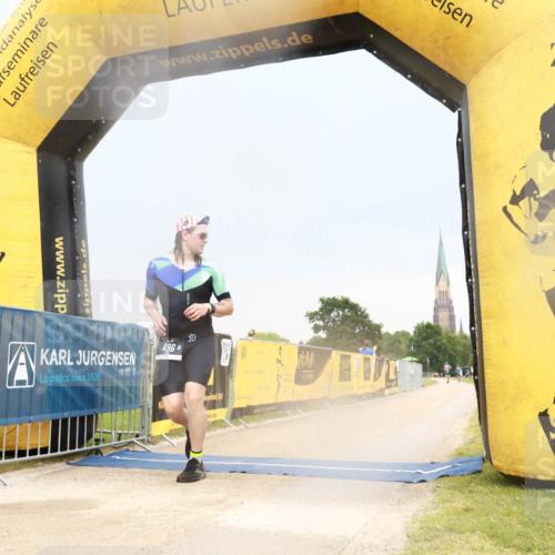 22.06.2025 - Viking Triathlon H.Heesch http://msf.ph/oto/8080710 22.06.2025 16:38:10 Laufen 496 meine-sportfotos.de