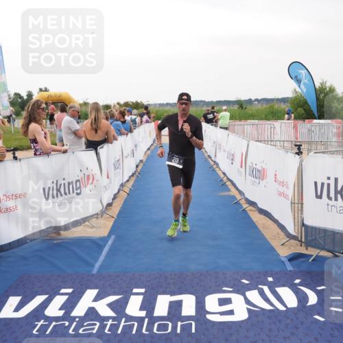 22.06.2025 - Viking Triathlon MichiJ http://msf.ph/oto/8080742 22.06.2025 15:57:45 Ziel 219 meine-sportfotos.de