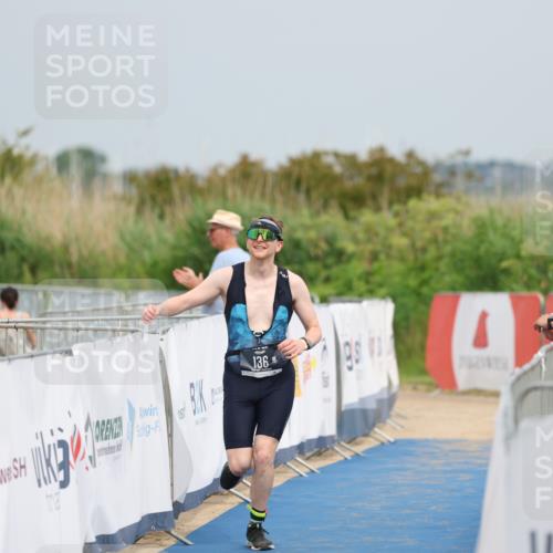 22.06.2025 - Viking Triathlon Yannick Fuchs http://msf.ph/oto/8080749 22.06.2025 17:02:51 Ziel 136 meine-sportfotos.de