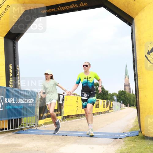 22.06.2025 - Viking Triathlon H.Heesch http://msf.ph/oto/8080759 22.06.2025 16:45:43 Laufen 321 meine-sportfotos.de