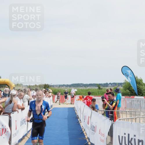 22.06.2025 - Viking Triathlon MichiJ http://msf.ph/oto/8080762 22.06.2025 14:23:16 Ziel 347 meine-sportfotos.de