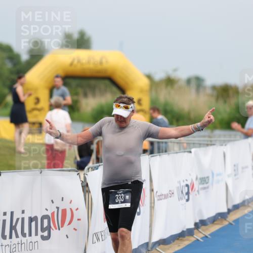 22.06.2025 - Viking Triathlon Yannick Fuchs http://msf.ph/oto/8080766 22.06.2025 17:03:31 Ziel 333 meine-sportfotos.de