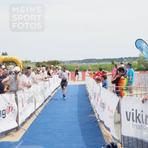 22.06.2025 - Viking Triathlon MichiJ http://msf.ph/oto/8080801 22.06.2025 14:23:29 Ziel 6 meine-sportfotos.de