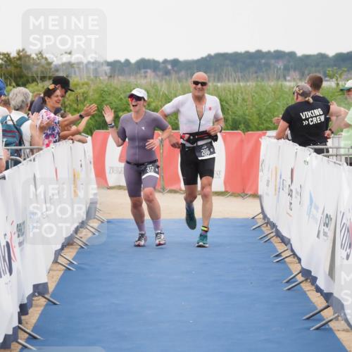 22.06.2025 - Viking Triathlon MichiJ http://msf.ph/oto/8080810 22.06.2025 15:57:51 Ziel 205, 317 meine-sportfotos.de