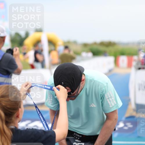 22.06.2025 - Viking Triathlon Yannick Fuchs http://msf.ph/oto/8080811 22.06.2025 17:04:39 Ziel 257 meine-sportfotos.de
