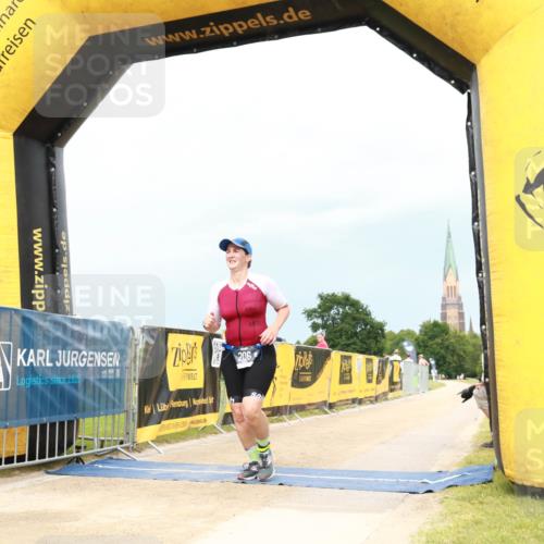 22.06.2025 - Viking Triathlon H.Heesch http://msf.ph/oto/8080812 22.06.2025 17:00:33 Laufen 206 meine-sportfotos.de