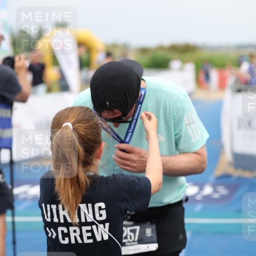 22.06.2025 - Viking Triathlon Yannick Fuchs http://msf.ph/oto/8080819 22.06.2025 17:04:41 Ziel 257 meine-sportfotos.de