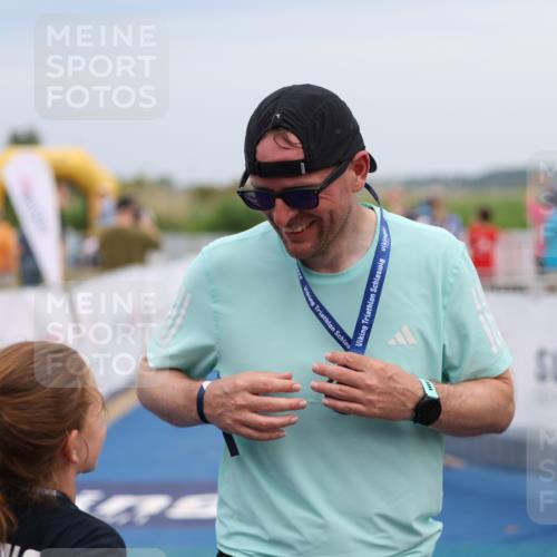 22.06.2025 - Viking Triathlon Yannick Fuchs http://msf.ph/oto/8080822 22.06.2025 17:04:42 Ziel  meine-sportfotos.de