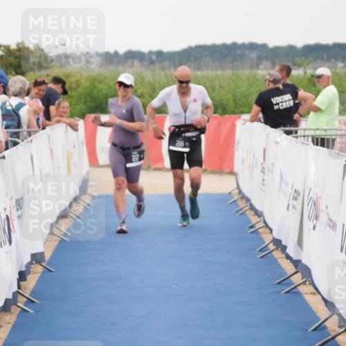 22.06.2025 - Viking Triathlon MichiJ http://msf.ph/oto/8080826 22.06.2025 15:57:52 Ziel 205, 317 meine-sportfotos.de
