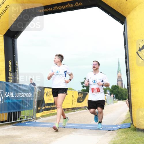 22.06.2025 - Viking Triathlon H.Heesch http://msf.ph/oto/8080835 22.06.2025 17:04:33 Laufen 466, 656 meine-sportfotos.de