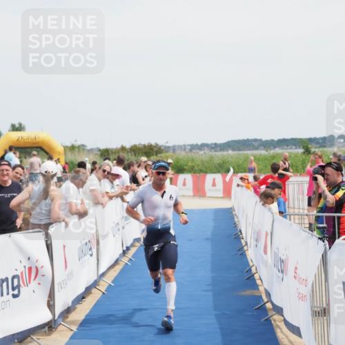 22.06.2025 - Viking Triathlon MichiJ http://msf.ph/oto/8080860 22.06.2025 14:23:30 Ziel 6 meine-sportfotos.de