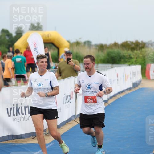 22.06.2025 - Viking Triathlon Yannick Fuchs http://msf.ph/oto/8080875 22.06.2025 17:04:53 Ziel 466, 656 meine-sportfotos.de