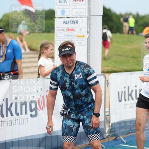 22.06.2025 - Viking Triathlon Yannick Fuchs http://msf.ph/oto/8080878 22.06.2025 17:04:55 Ziel 466, 656 meine-sportfotos.de