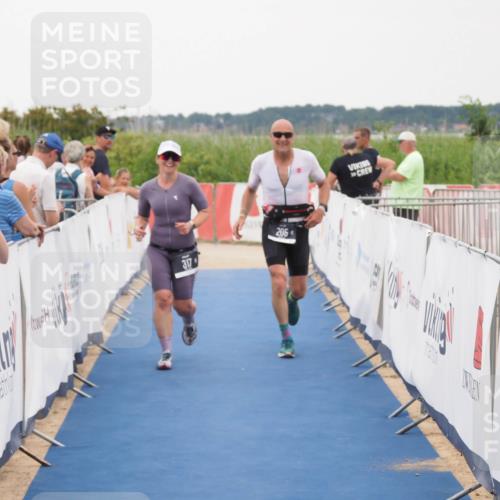 22.06.2025 - Viking Triathlon MichiJ http://msf.ph/oto/8080885 22.06.2025 15:57:53 Ziel 205, 317 meine-sportfotos.de