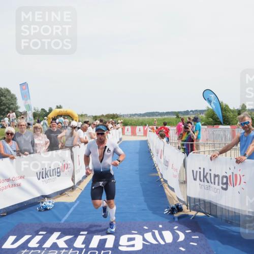 22.06.2025 - Viking Triathlon MichiJ http://msf.ph/oto/8080903 22.06.2025 14:23:31 Ziel 6 meine-sportfotos.de