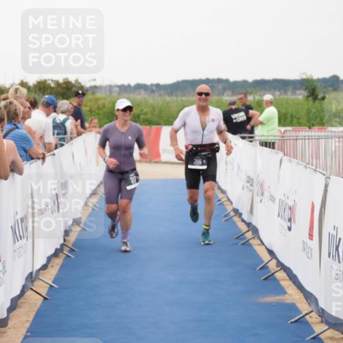 22.06.2025 - Viking Triathlon MichiJ http://msf.ph/oto/8080905 22.06.2025 15:57:53 Ziel 205, 317 meine-sportfotos.de
