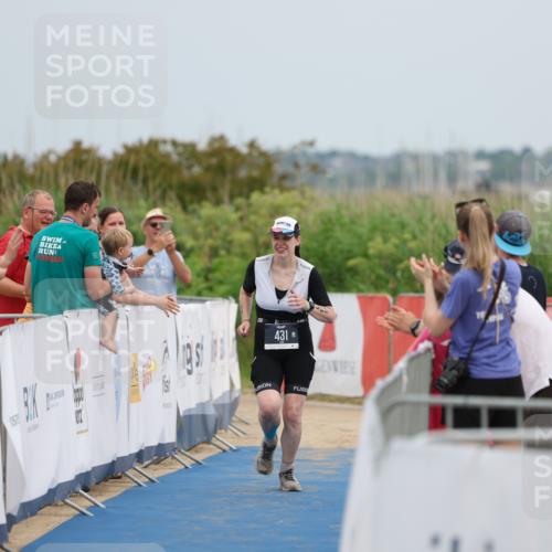 22.06.2025 - Viking Triathlon Yannick Fuchs http://msf.ph/oto/8080909 22.06.2025 17:05:40 Ziel 431 meine-sportfotos.de