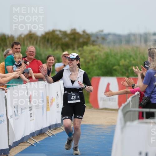 22.06.2025 - Viking Triathlon Yannick Fuchs http://msf.ph/oto/8080913 22.06.2025 17:05:41 Ziel 431 meine-sportfotos.de