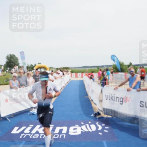 22.06.2025 - Viking Triathlon MichiJ http://msf.ph/oto/8080917 22.06.2025 14:23:32 Ziel 6 meine-sportfotos.de