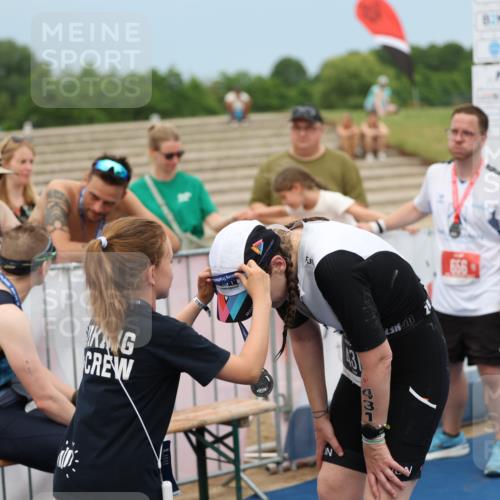 22.06.2025 - Viking Triathlon Yannick Fuchs http://msf.ph/oto/8080932 22.06.2025 17:05:51 Ziel 431 meine-sportfotos.de