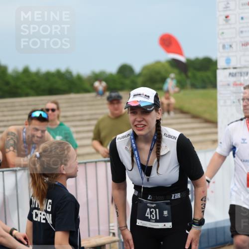 22.06.2025 - Viking Triathlon Yannick Fuchs http://msf.ph/oto/8080936 22.06.2025 17:05:53 Ziel  meine-sportfotos.de