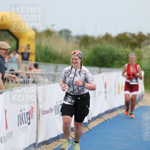 22.06.2025 - Viking Triathlon Yannick Fuchs http://msf.ph/oto/8080949 22.06.2025 17:07:20 Ziel 236 meine-sportfotos.de