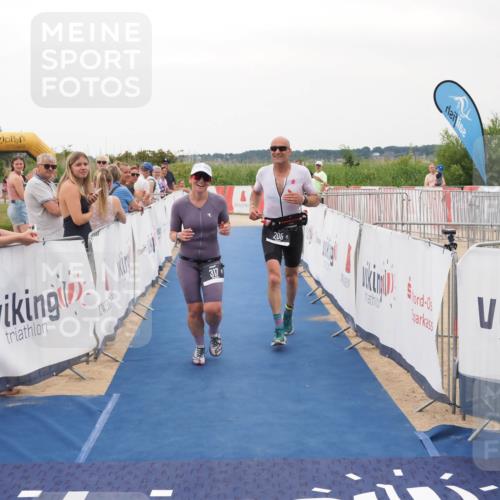 22.06.2025 - Viking Triathlon MichiJ http://msf.ph/oto/8080953 22.06.2025 15:57:55 Ziel 205, 317 meine-sportfotos.de