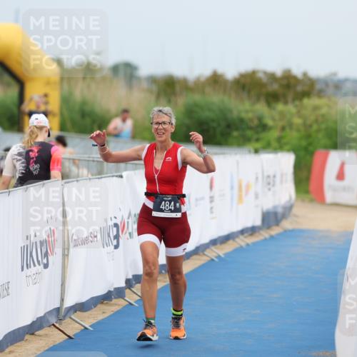 22.06.2025 - Viking Triathlon Yannick Fuchs http://msf.ph/oto/8080963 22.06.2025 17:07:24 Ziel 236, 484 meine-sportfotos.de