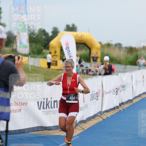 22.06.2025 - Viking Triathlon Yannick Fuchs http://msf.ph/oto/8080971 22.06.2025 17:07:26 Ziel 236, 484 meine-sportfotos.de
