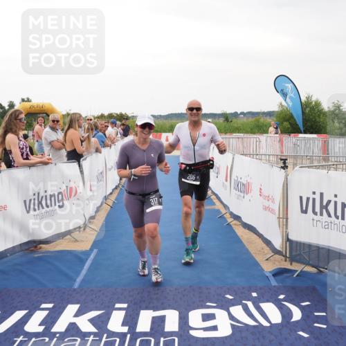 22.06.2025 - Viking Triathlon MichiJ http://msf.ph/oto/8080976 22.06.2025 15:57:56 Ziel 205, 317 meine-sportfotos.de