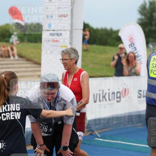 22.06.2025 - Viking Triathlon Yannick Fuchs http://msf.ph/oto/8080980 22.06.2025 17:07:29 Ziel 484 meine-sportfotos.de