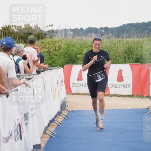 22.06.2025 - Viking Triathlon MichiJ http://msf.ph/oto/8081008 22.06.2025 15:58:27 Ziel 24 meine-sportfotos.de