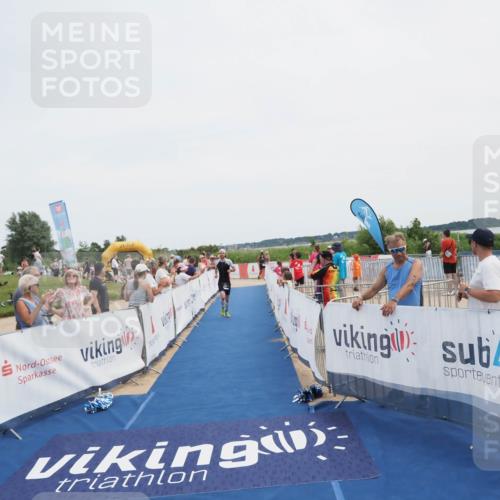 22.06.2025 - Viking Triathlon MichiJ http://msf.ph/oto/8081009 22.06.2025 14:24:57 Ziel 393 meine-sportfotos.de