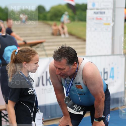 22.06.2025 - Viking Triathlon Yannick Fuchs http://msf.ph/oto/8081012 22.06.2025 17:07:51 Ziel  meine-sportfotos.de