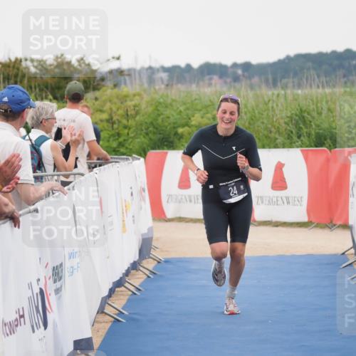 22.06.2025 - Viking Triathlon MichiJ http://msf.ph/oto/8081015 22.06.2025 15:58:27 Ziel 24 meine-sportfotos.de