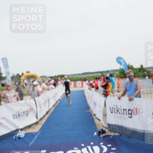 22.06.2025 - Viking Triathlon MichiJ http://msf.ph/oto/8081021 22.06.2025 14:24:57 Ziel 393 meine-sportfotos.de