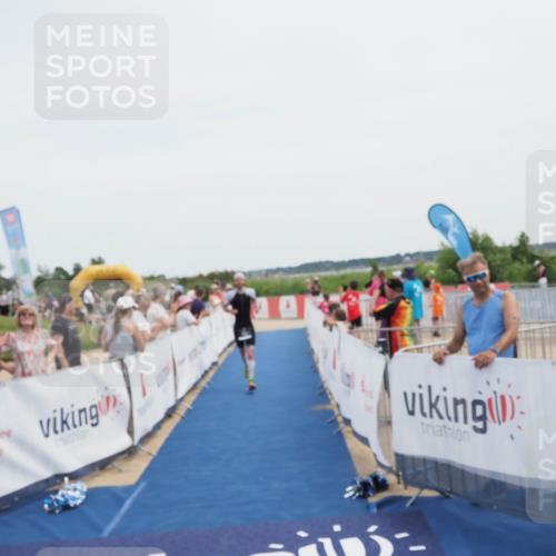 22.06.2025 - Viking Triathlon MichiJ http://msf.ph/oto/8081024 22.06.2025 14:24:58 Ziel 393 meine-sportfotos.de