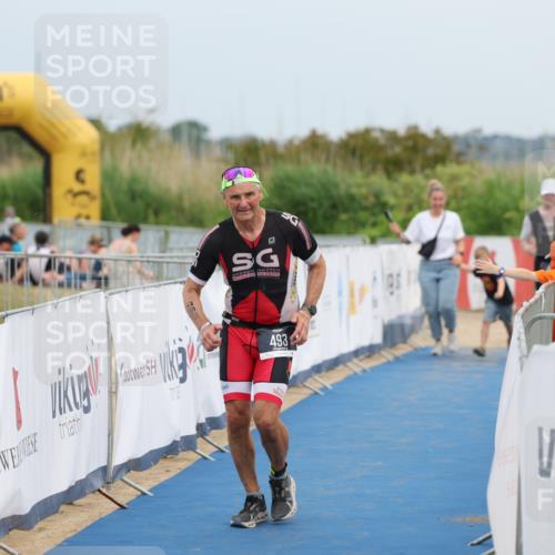 22.06.2025 - Viking Triathlon Yannick Fuchs http://msf.ph/oto/8081027 22.06.2025 17:09:41 Ziel 493 meine-sportfotos.de