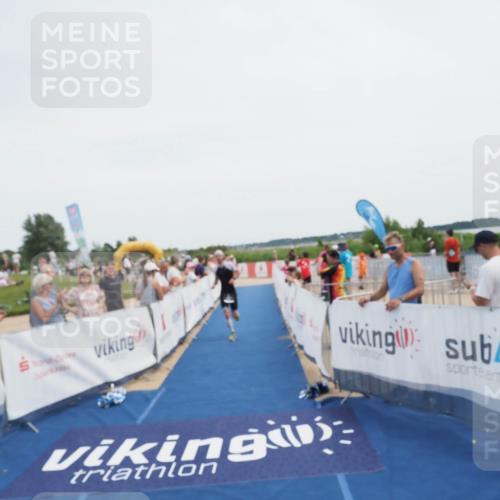 22.06.2025 - Viking Triathlon MichiJ http://msf.ph/oto/8081039 22.06.2025 14:24:58 Ziel 393 meine-sportfotos.de