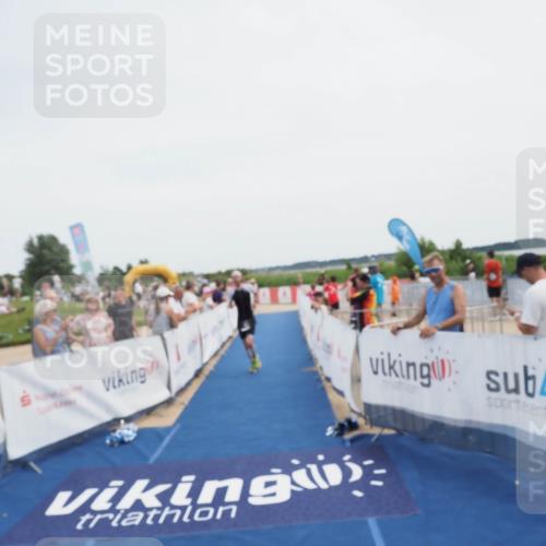 22.06.2025 - Viking Triathlon MichiJ http://msf.ph/oto/8081042 22.06.2025 14:24:58 Ziel 393 meine-sportfotos.de