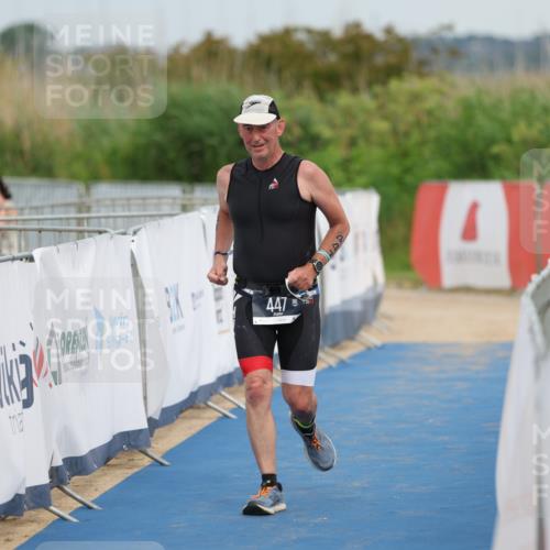 22.06.2025 - Viking Triathlon Yannick Fuchs http://msf.ph/oto/8081076 22.06.2025 17:18:02 Ziel 447 meine-sportfotos.de