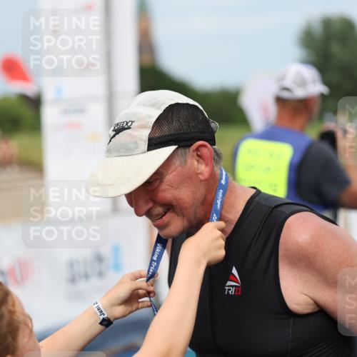 22.06.2025 - Viking Triathlon Yannick Fuchs http://msf.ph/oto/8081100 22.06.2025 17:18:11 Ziel  meine-sportfotos.de