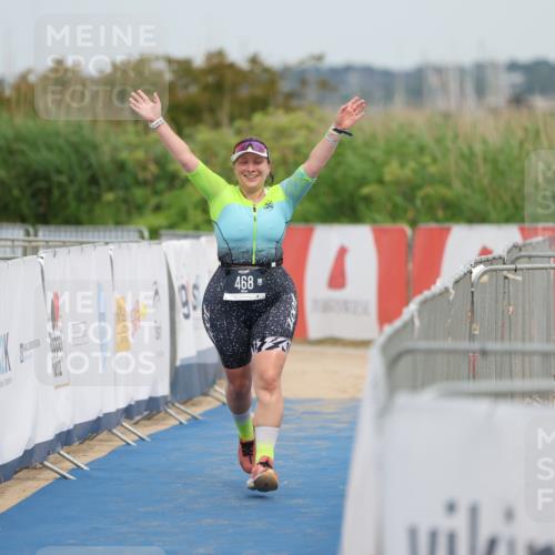 22.06.2025 - Viking Triathlon Yannick Fuchs http://msf.ph/oto/8081125 22.06.2025 17:19:39 Ziel 468 meine-sportfotos.de
