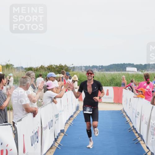 22.06.2025 - Viking Triathlon MichiJ http://msf.ph/oto/8081145 22.06.2025 14:26:03 Ziel 188 meine-sportfotos.de