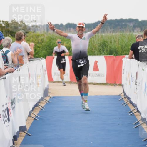 22.06.2025 - Viking Triathlon MichiJ http://msf.ph/oto/8081157 22.06.2025 15:58:41 Ziel 254 meine-sportfotos.de