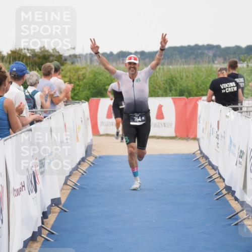 22.06.2025 - Viking Triathlon MichiJ http://msf.ph/oto/8081171 22.06.2025 15:58:41 Ziel 254 meine-sportfotos.de