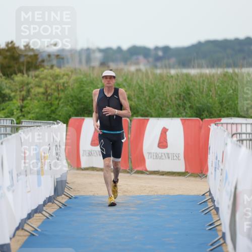 22.06.2025 - Viking Triathlon Yannick Fuchs http://msf.ph/oto/8081175 22.06.2025 17:23:44 Ziel 346 meine-sportfotos.de