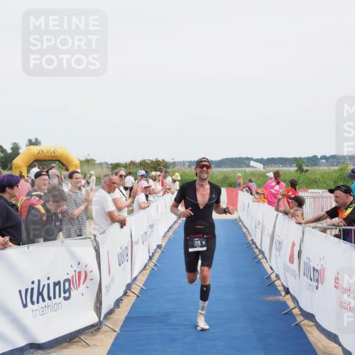 22.06.2025 - Viking Triathlon MichiJ http://msf.ph/oto/8081176 22.06.2025 14:26:04 Ziel 188 meine-sportfotos.de