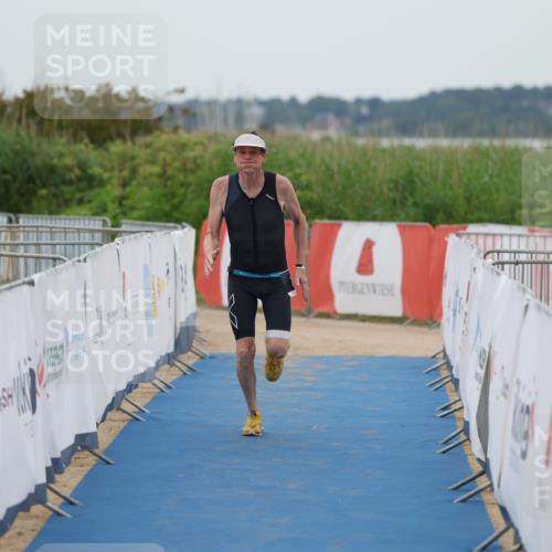 22.06.2025 - Viking Triathlon Yannick Fuchs http://msf.ph/oto/8081188 22.06.2025 17:23:46 Ziel 346 meine-sportfotos.de